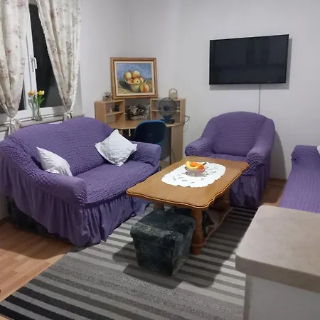 With Two Bedrooms Glogošnica