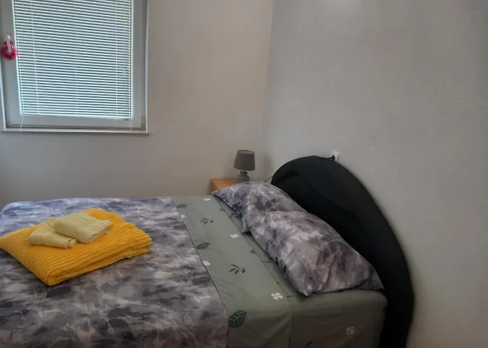 With Two Bedrooms Apartman Glogosnica